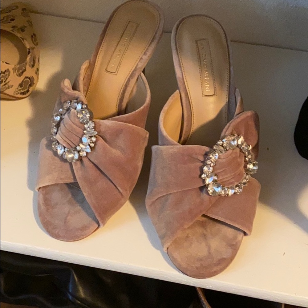 Antonio Melani heels